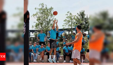 Stephen Curry is coming for his 5th NBA Championship as he bulks up before next season commences | NBA News