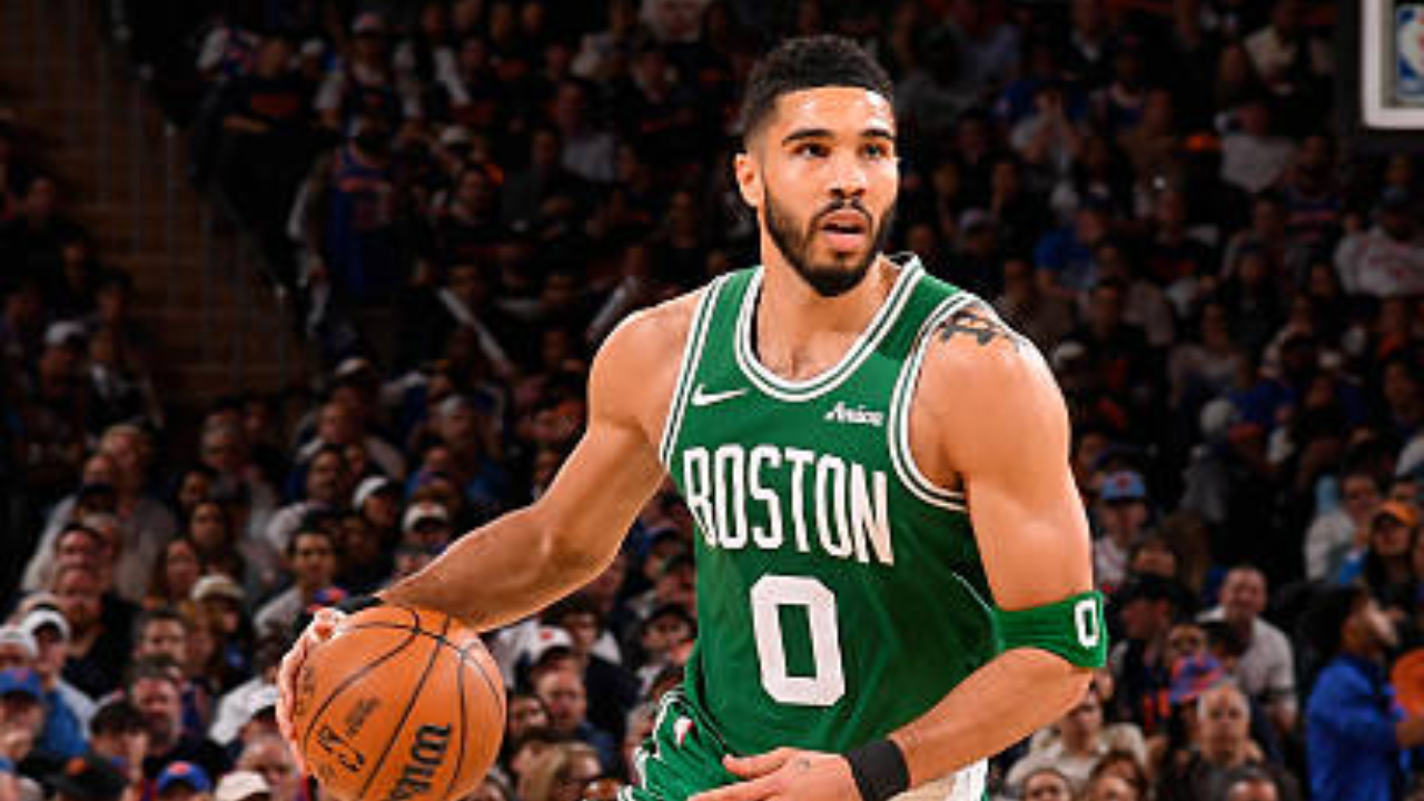 Jayson Tatum’s teammate expresses concern after Boston Celtics star suffers a setback during Game 4 (Image Credit: Getty Images) Jayson Tatum