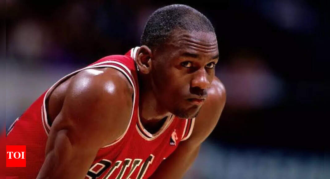 Chicago Bulls legend Michael Jordan's final match is still vivid in Hollywood A-lister Leonardo DiCaprio as he shares iconic moments | NBA News