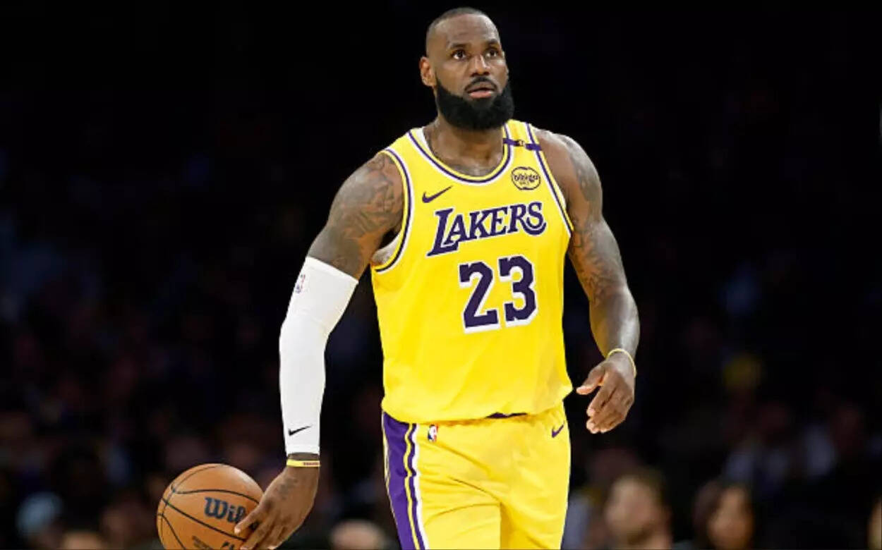LeBron James of the Los Angeles Lakers (Image via Getty Images) LeBron James of the Los Angeles Lakers