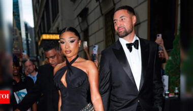 Dallas Mavericks' star Klay Thompson and Megan Thee Stallion catch vibes at Stevie Wonder’s iconic performance | NBA News