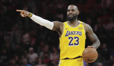NBA Notes: Lakers, LeBron James, Blazers, Damian Lillard, Kings