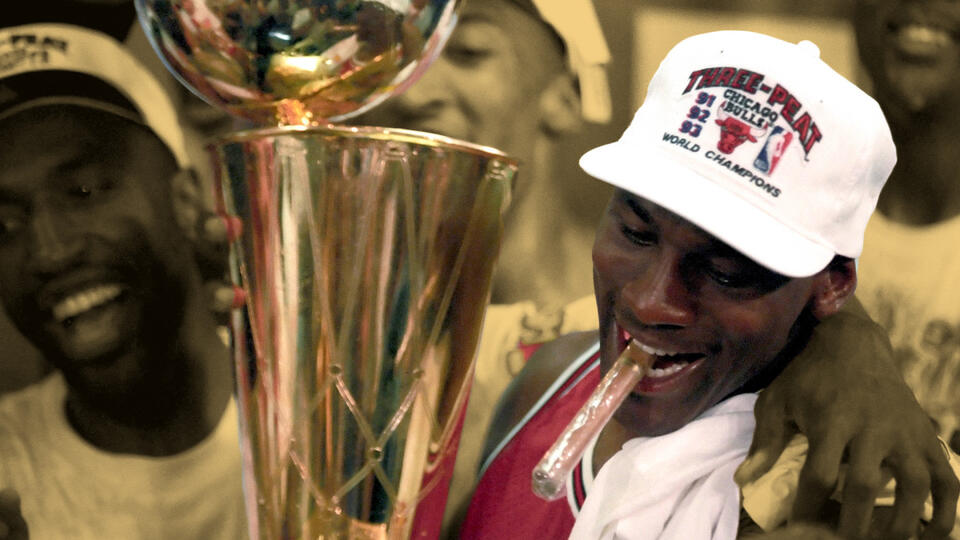 "We're not going to be there long enough for me to have to change into anything" – Michael Jordan masterfully boosted the Bulls' morale before finishing the Suns in '93 Finals