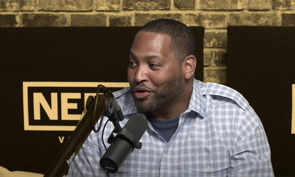 Robert Horry said New York airport staff once avenged Knicks' loss to Rockets