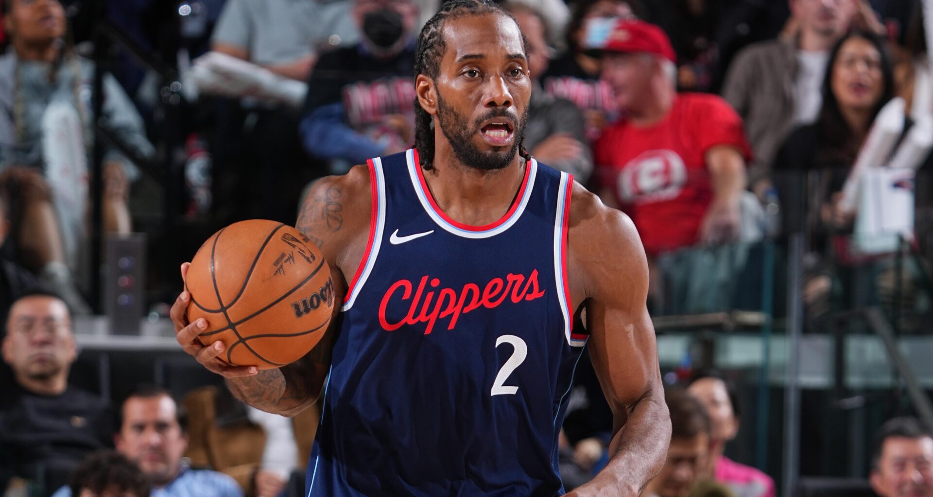 NBA GM Says Kawhi Leonard's Contract with Clippers 'Was a F--king Disaster'