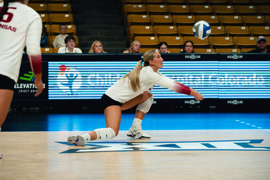 Arkansas Loses Five-Setter to Denver Saturday