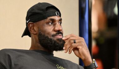 Chinese newspaper allows LeBron James to share US hope - Basketball - Sports