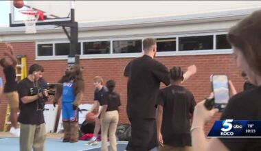 Isaiah Hartenstein unveils new basketball court at Boys and Girls Club