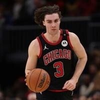 NBA Bulls re-sign Australian guard Giddey | National