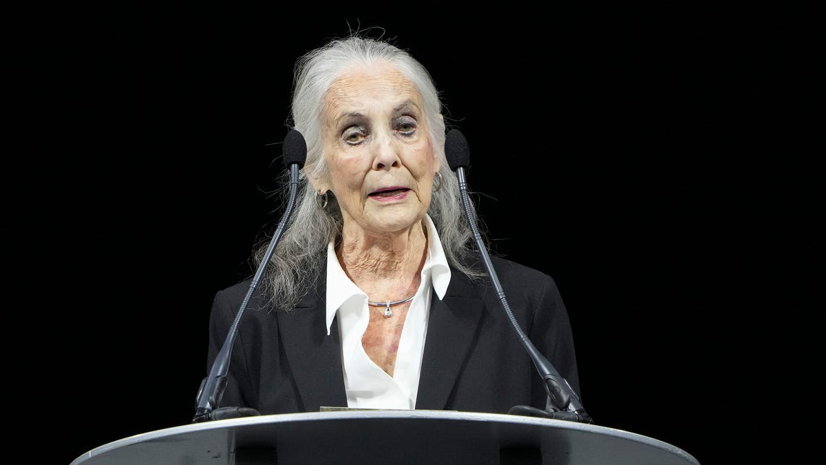 Indiana Pacers star Tyrese Haliburton reacts to death of Nancy Leonard