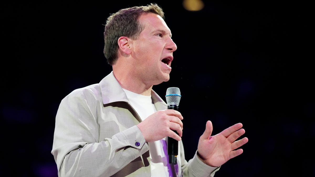 Phoenix Suns extend $30M partnership with Gray Media though 2028