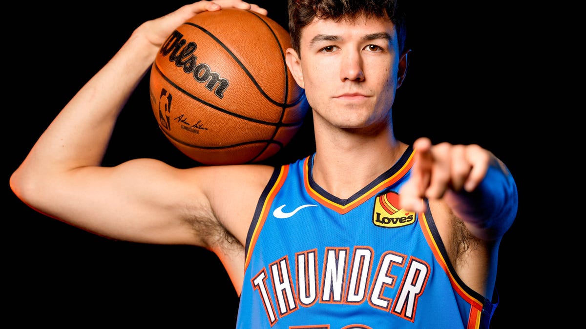 Milwaukee Bucks sign free agent guard Cormac Ryan