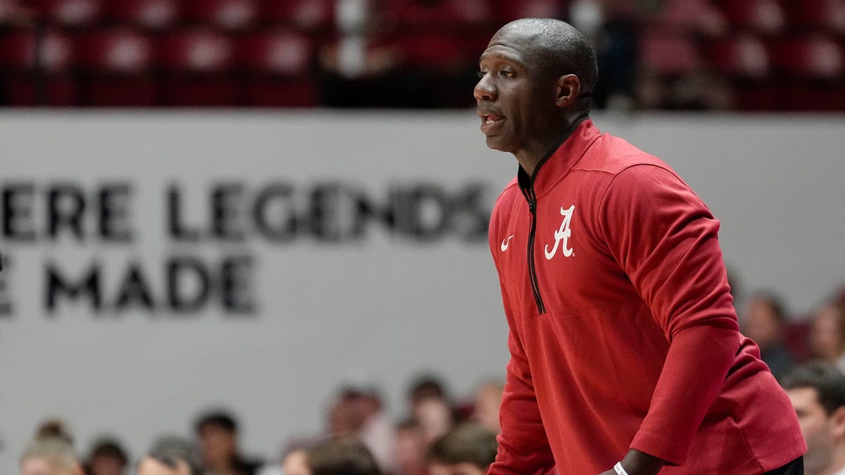 Will Alabama basketball hire a general manager? Greg Byrne answers