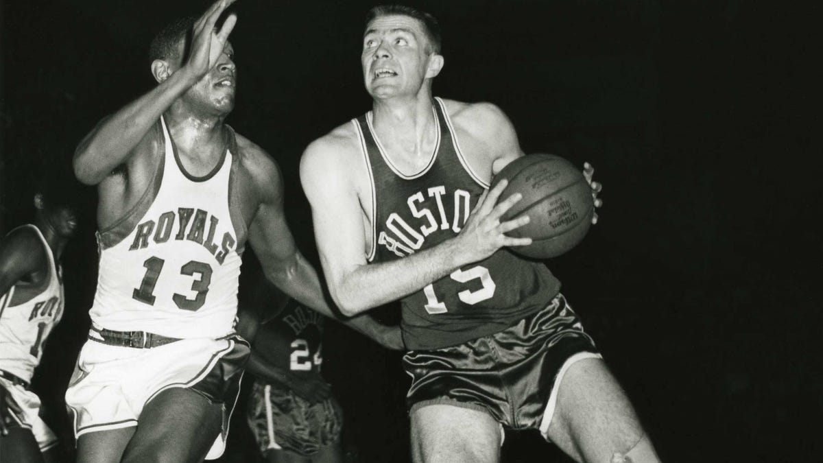 Heinsohn hired as coach; Embry traded for; Douglas born