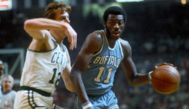 McAdoo trade to Pistons, Maxwell to Clippers