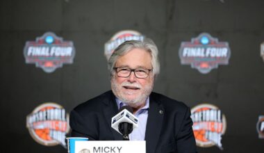 Pat Riley praises Heat owner Micky Arison ahead of HOF enshrinement