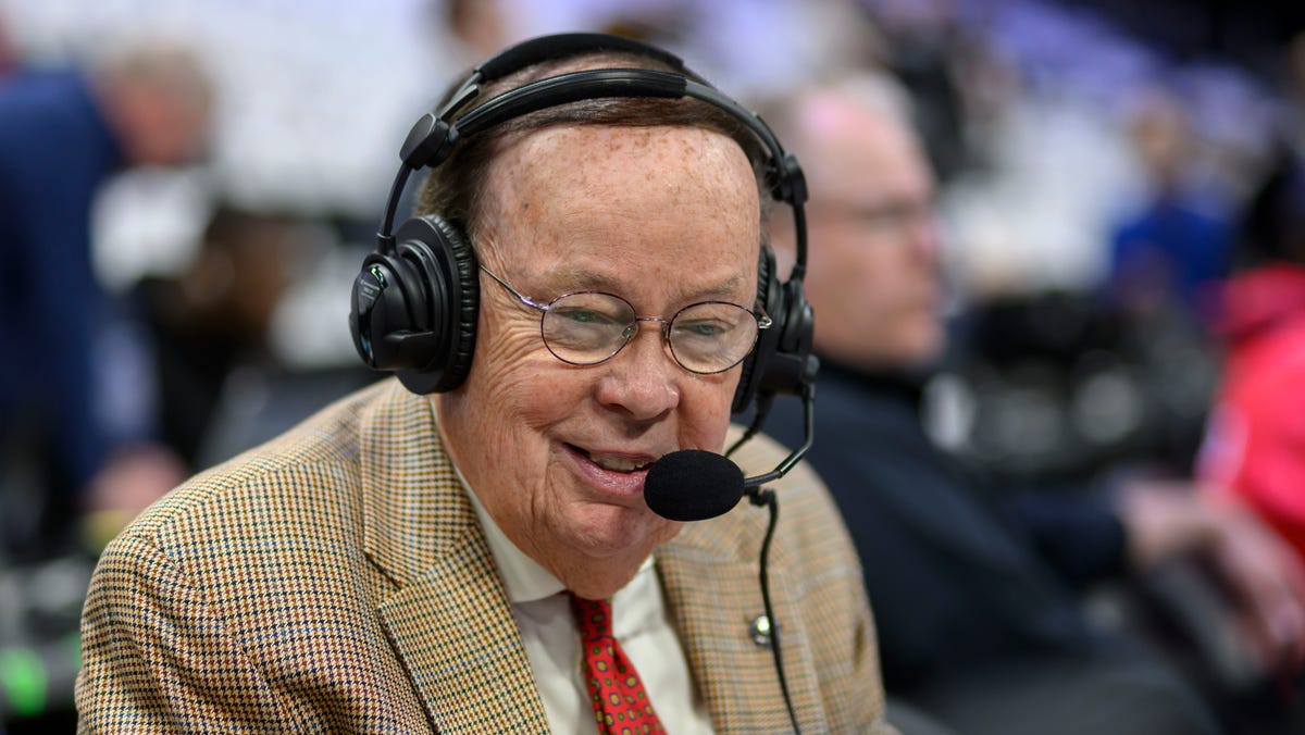 'Voice of the Pistons' George Blaha to receive Basketball Hall of Fame honor