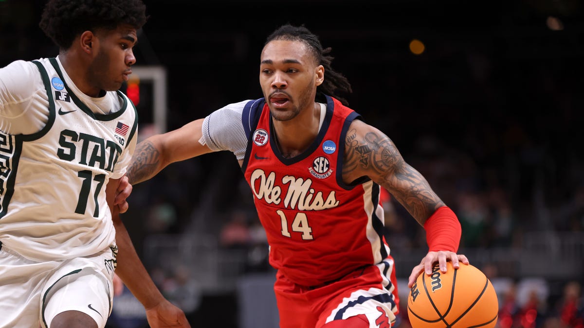 Nets sign F D'Andre Davis to partially-guaranteed NBA contract