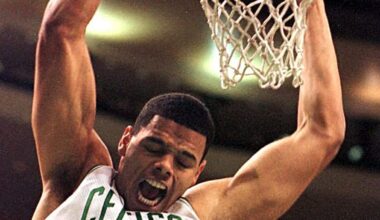 Marvin Barnes passes; John Thomas born