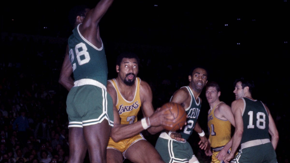 Jim Barnes passes; Kenny Rollins born