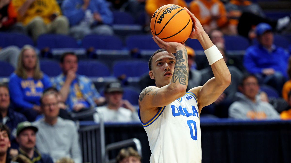 Former UCLA guard Kobe Johnson to sign Exhibit 10 contract