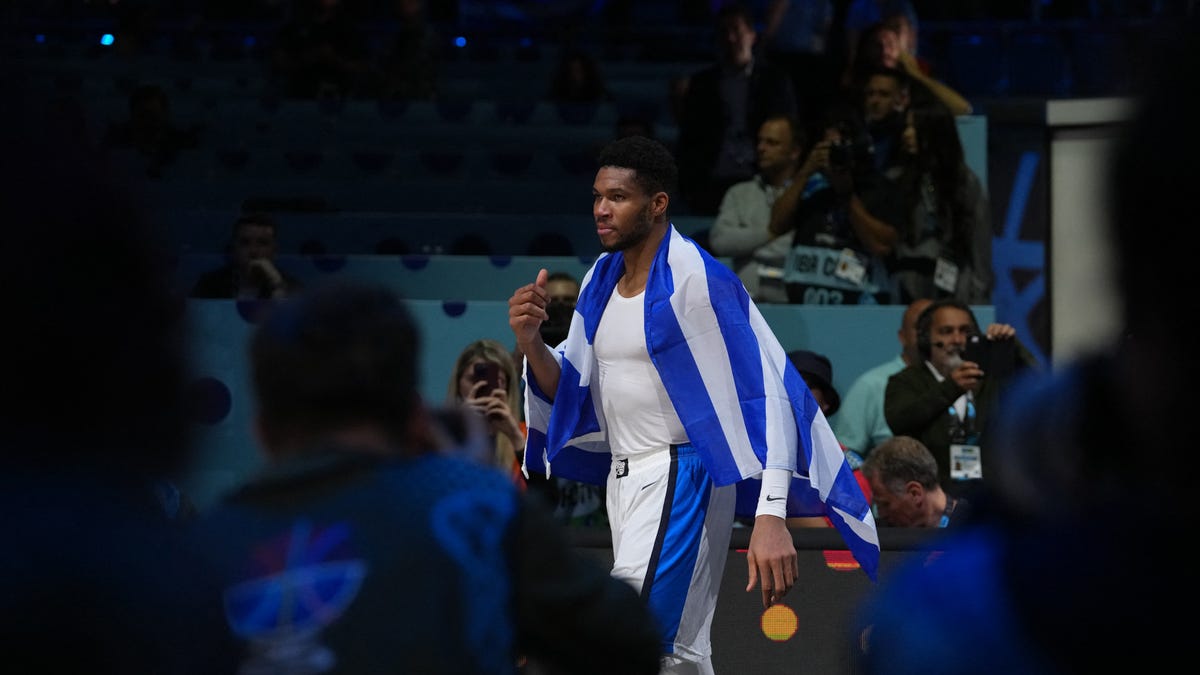 Giannis Antetokounmpo's 1st Greece medal tears reminds us why we watch sports