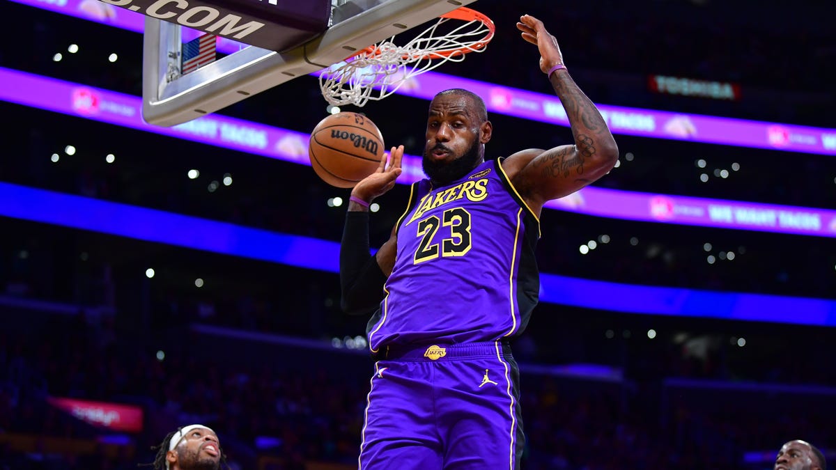 An insane stat highlights LeBron James' NBA longevity