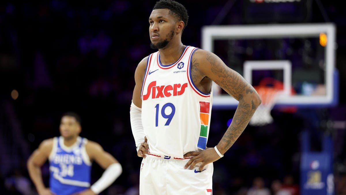 Justin Edwards needs to morph into 3-and-D player