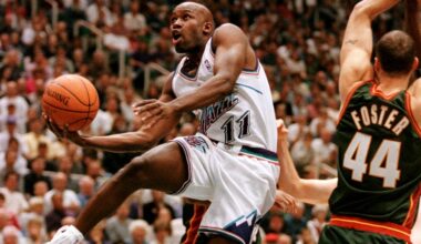 Thunder jersey history No. 44