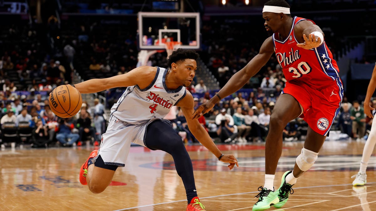 Sixers to waive Jaylen Martin, paving way for him to join Blue Coats