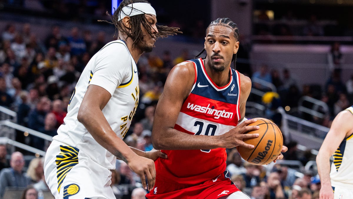 Projecting starters, backups for 2025-26 season