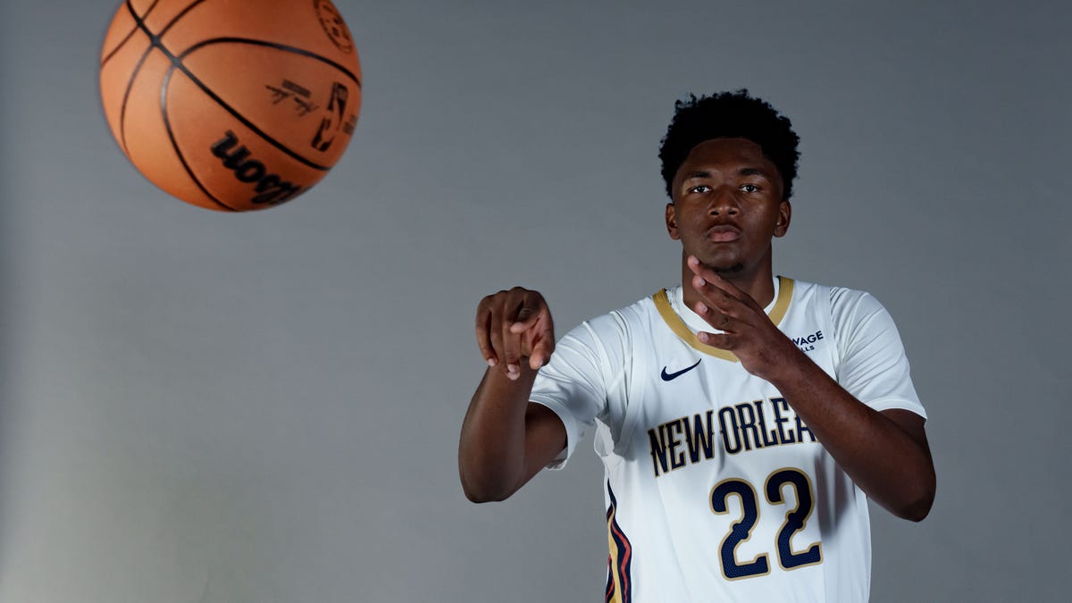 Willie Green offers training camp update on Derik Queen