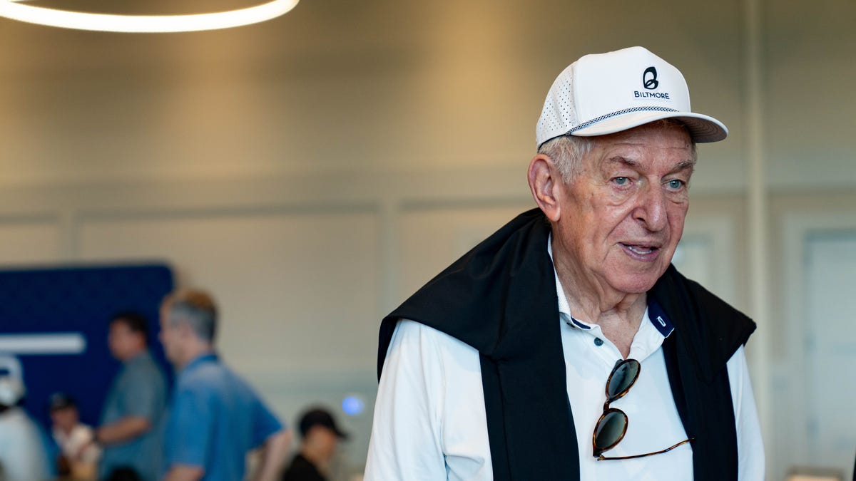 Phoenix rain ended Colangelo's golf event early like past Suns games