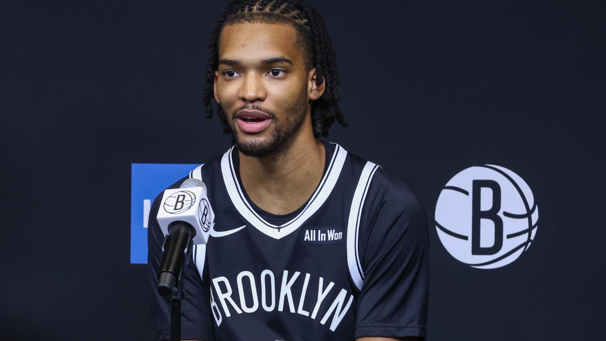 Nets' Ziaire Williams reacts to re-signing with Brooklyn this summer
