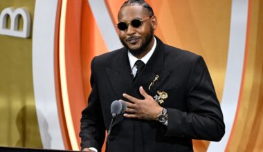 Carmelo Anthony enters Hall of Fame as a Knick