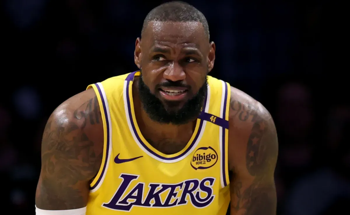Four-time NBA champion surprisingly ranks LeBron James below a league legend in the GOAT debate