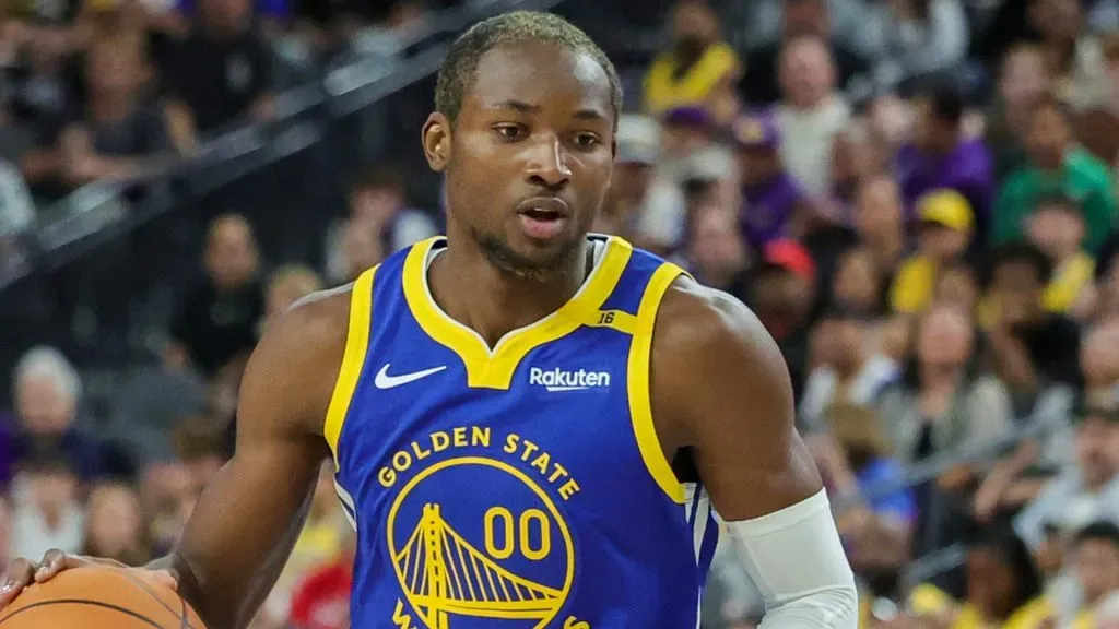 Warriors young star Jonathan Kuminga playing against Lakers