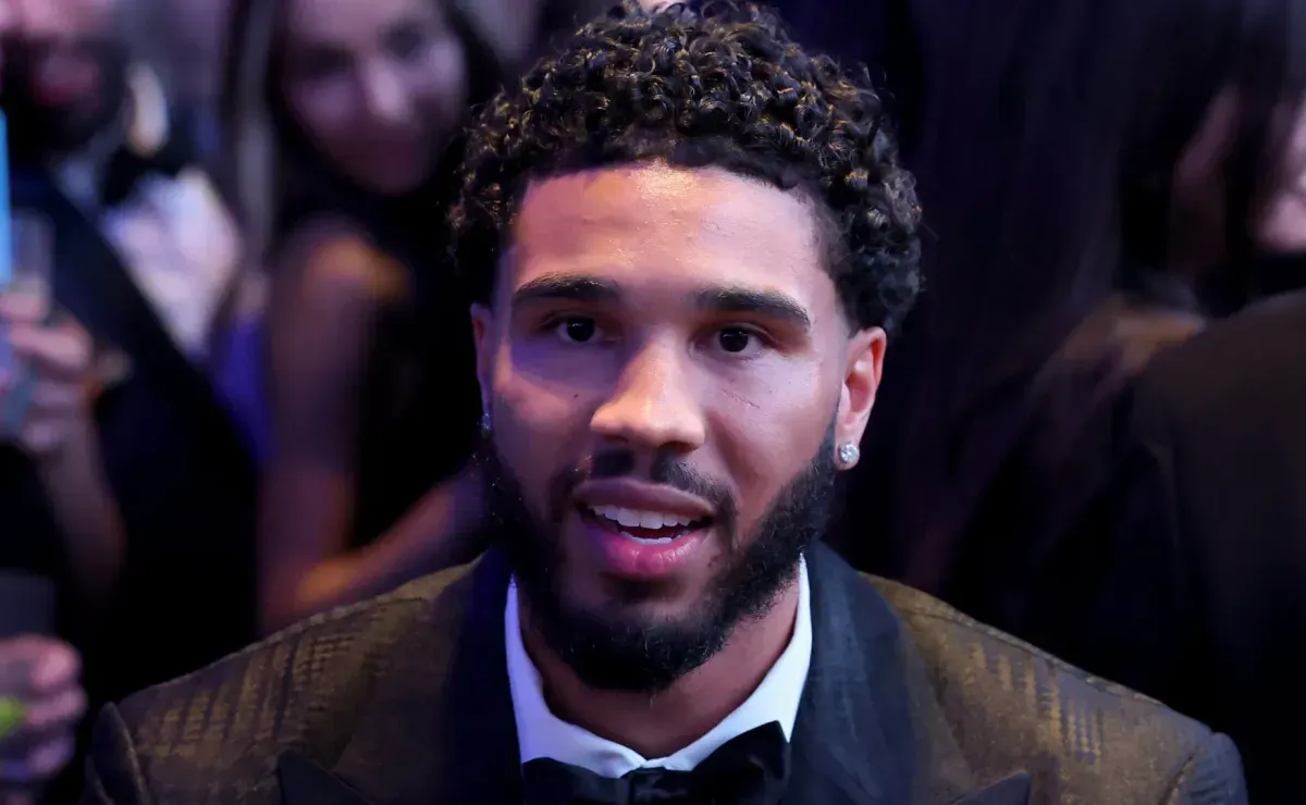 Jayson Tatum introduces uncertainty among fan base ahead of Celtics' upcoming season