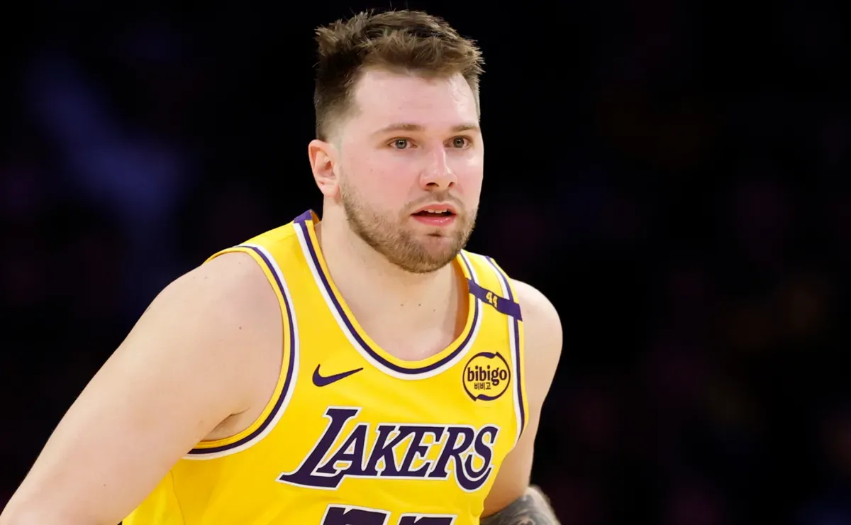 NBA Rumors: Lakers receive an important contract extension update on a key Doncic teammate