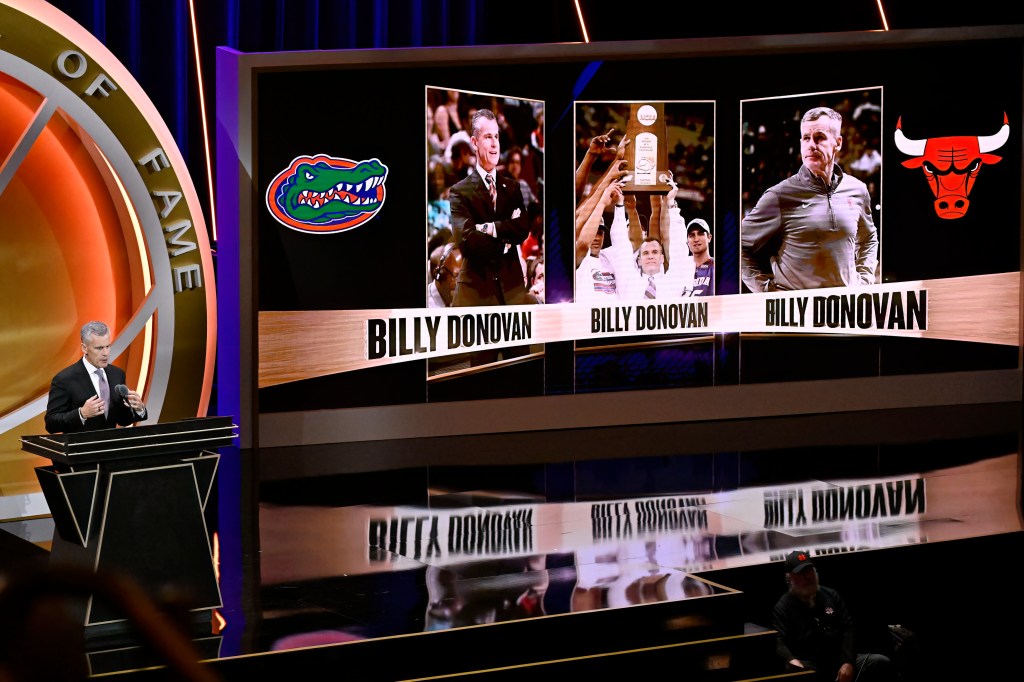 Billy Donovan, Sylvia Fowles in 2025 class