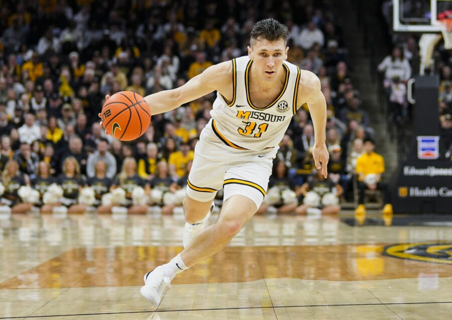 Bulls Waive Caleb Grill | Hoops Rumors