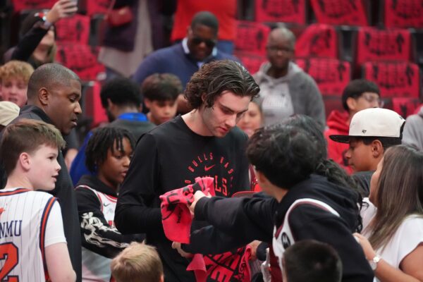 Chicago Bulls Sign Australian Point Guard to Four-Year Contract