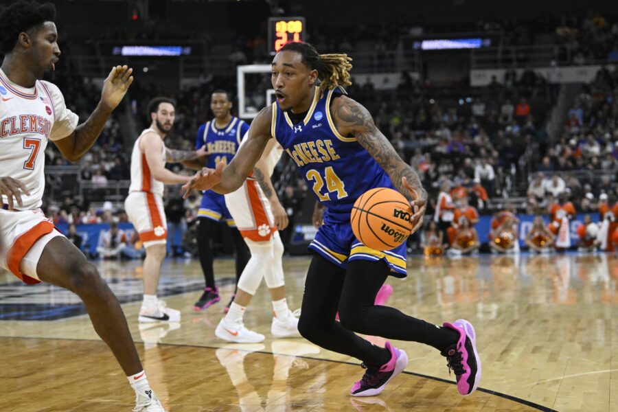 Pelicans Sign Christian Shumate | Hoops Rumors