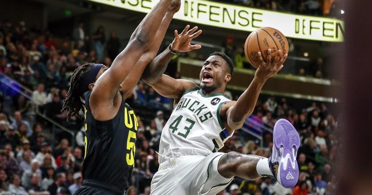 Milwaukee Bucks re-sign Thanasis Antetokounmpo to one-year deal
