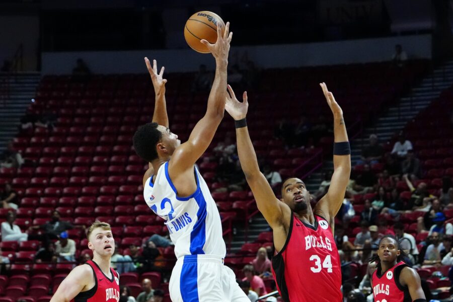 Pelicans To Sign Garrison Brooks
