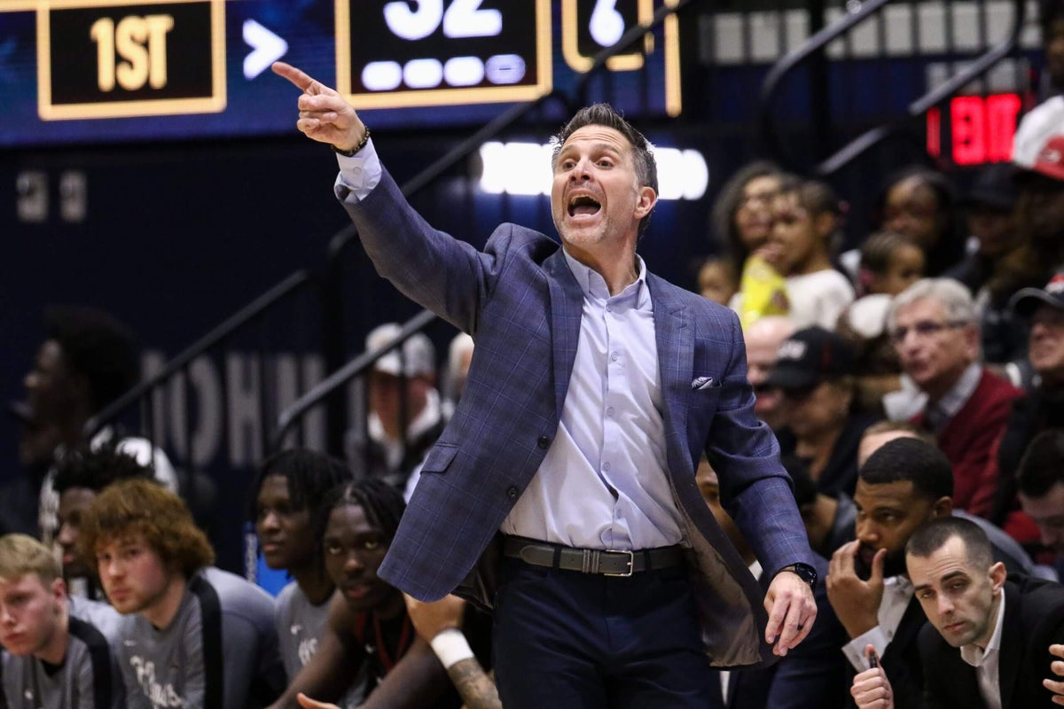 Billy Lange leaves St. Joseph’s to join New York Knicks staff