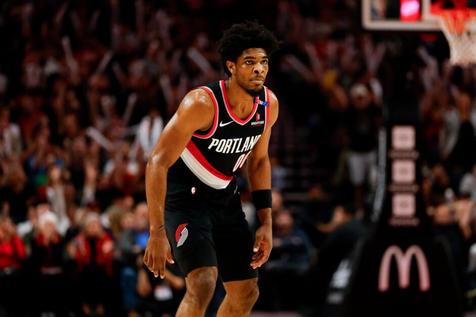 Scoot Henderson playing for the Portland Trail Blazers against the Cleveland Cavaliers.