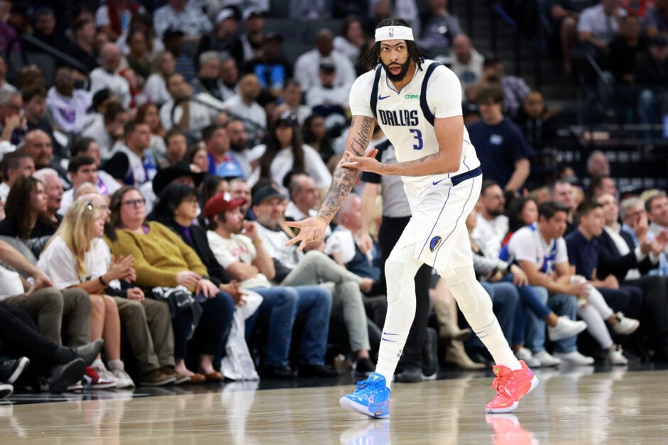 Anthony Davis #3 of the Dallas Mavericks reacts after making a basket