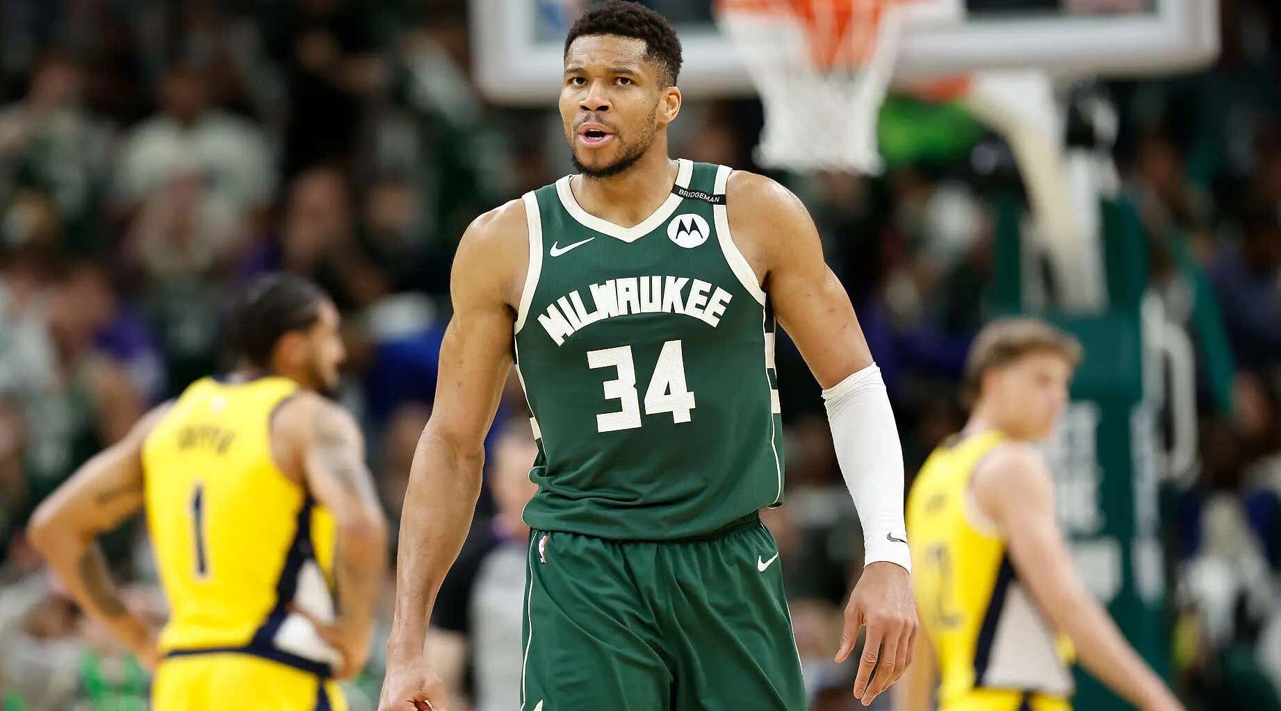 "I Cannot Recall That Meeting" - Giannis Immediately Called Bullshit On The Bucks Owner's Claim About A Secret Meeting Over The Summer Where Giannis Committed Long Term To Milwaukee