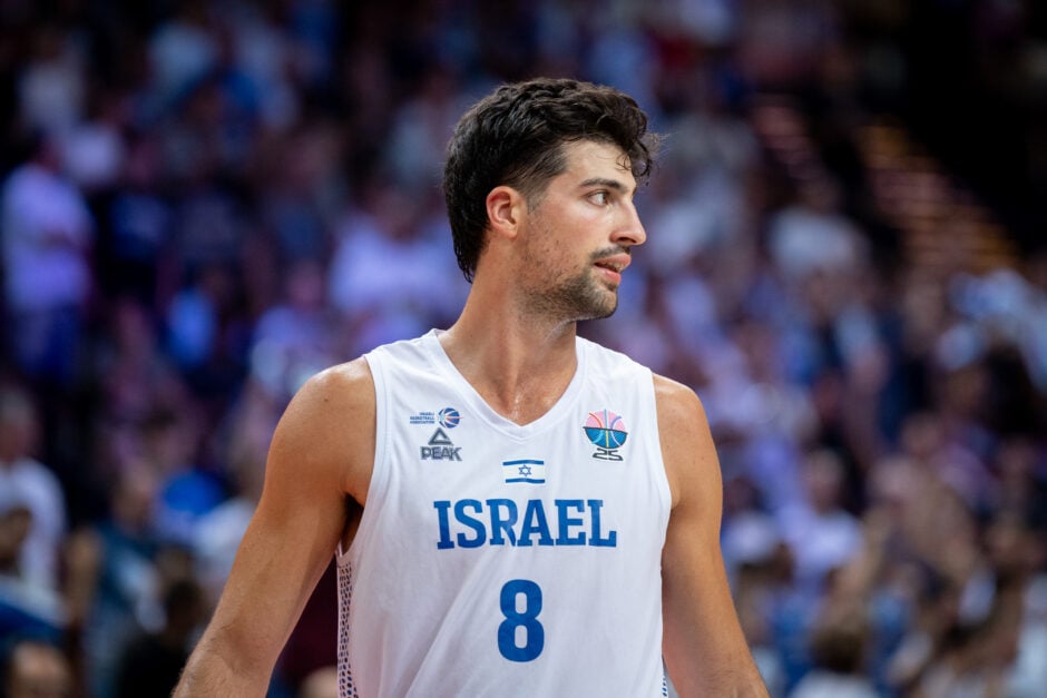 Deni Avdija plays during the FIBA EuroBasket match between Israel and Slovenia.